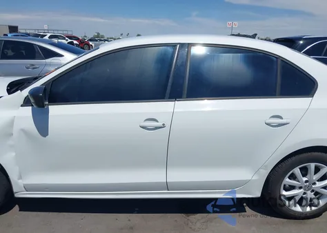 3VWD17AJ7FM286902